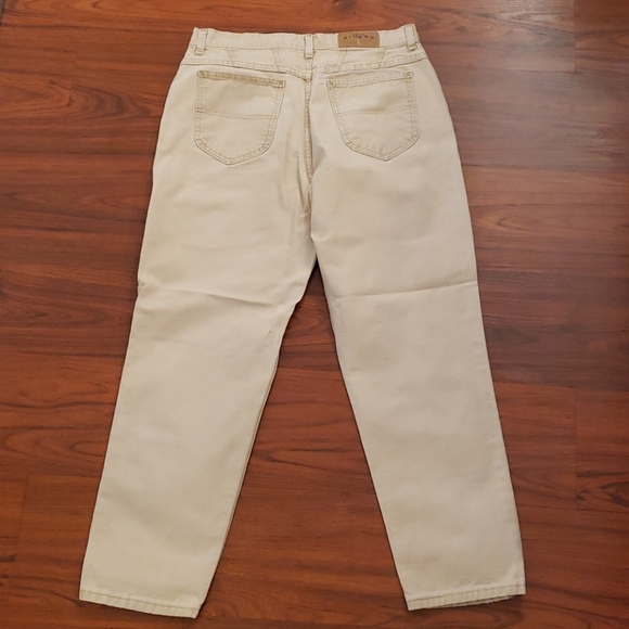 Lee Riders - Picture 2 of 4